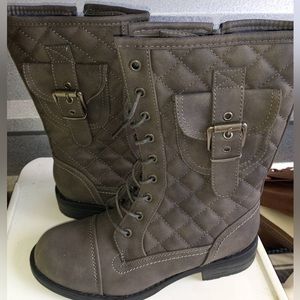Time & Tru Grey Calf High Cargo Boots New